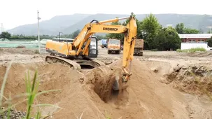 ZG380 Crawler Excavator for Sand & Rock Handling