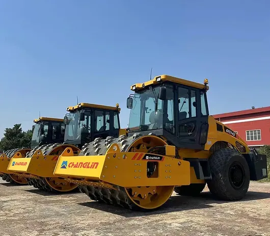 GYS142L Single Drum Vibratory Roller / Soil Compactor