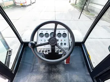 GYR16 Pneumatic Tire Roller