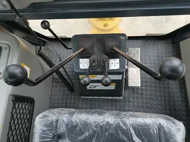 Hydraulic wet brake system with dual-pedal control