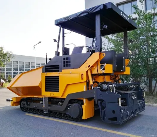 GYA9000 Track Asphalt Paver